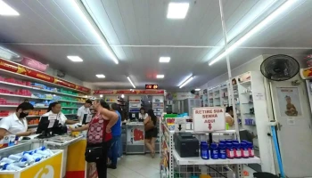 Drogaria Americana Pitangui Loja 03 - 145 - Centro