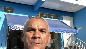 Drogaria E Perfumaria Soma - - A Definir