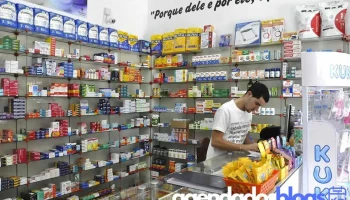 Drogaria Pirapetinga - 90 - Centro