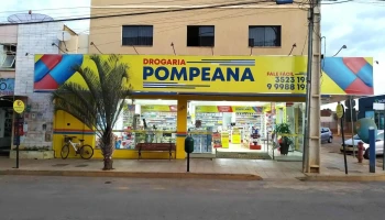 Drogaria Pompeana - 196 - Centro
