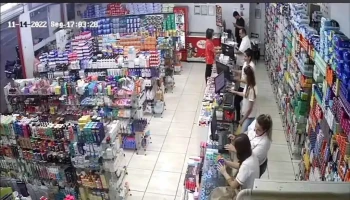 Drogaria Rezende - 2-126