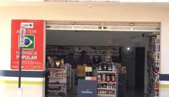 Drogaria São Francisco - Entrefarma - 121 - Três Marias