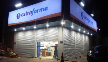 Extrafarma - - Trem