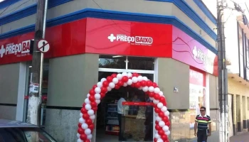 Farmacia Dona Nini - 10 - Centro