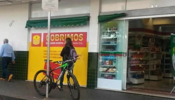 Farmácia Nacional | 24 Horas - Loja 03 - 400 - Centro