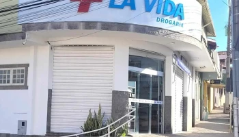 La Vida Drogaria - 235 - Vila Nova