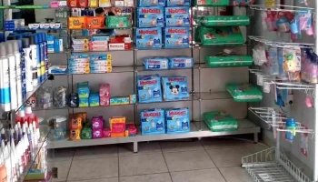 Uai Farma Farmácia Nova Granada - - Centro