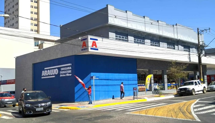 Drogaria Araujo -    Alfenas Horario - Alfenas