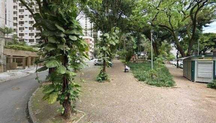 Drogaria Araujo -    Lourdes Street View E 360deg - Belo Horizonte
