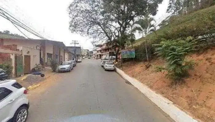 Drogaria Do Pingo -  Tudo - Varre-sai