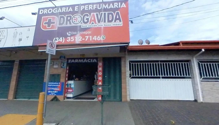 Drogaria Drogavida   Unidade 2 Street View E 360deg - Araguari