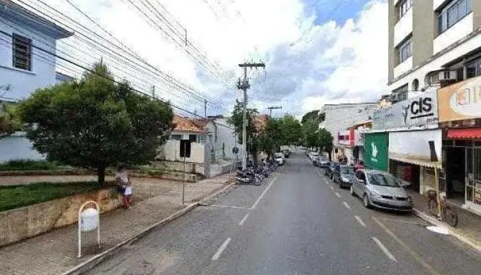Drogaria E Perfumaria Carvalho -  Tudo - Arcos