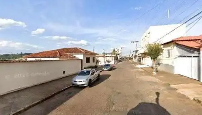 Drogaria Entrefarma -  Street View E 360deg - Matutina