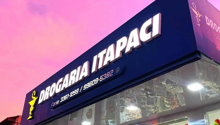 Drogaria Itapaci - 72 - Centro