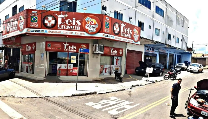 Drogaria Reis - Rua - L-8