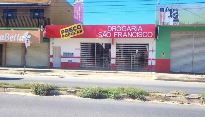 Drogaria São Francisco - 702 - Centro