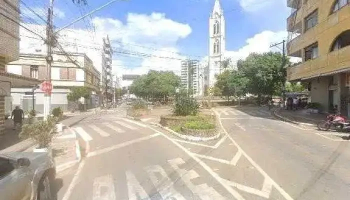 Drogaria Tiradentes Ltda -  Street View E 360deg - Bom Despacho
