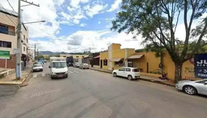 Drogarias Farmelhor Street View E 360deg - Cambuí