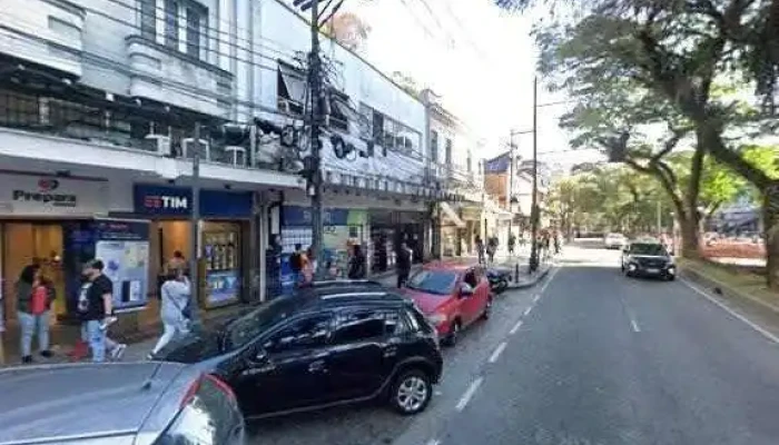 Drogarias Tamoio Petropolis Medicamentos Generico Delivery Street View E 360deg - Petrópolis