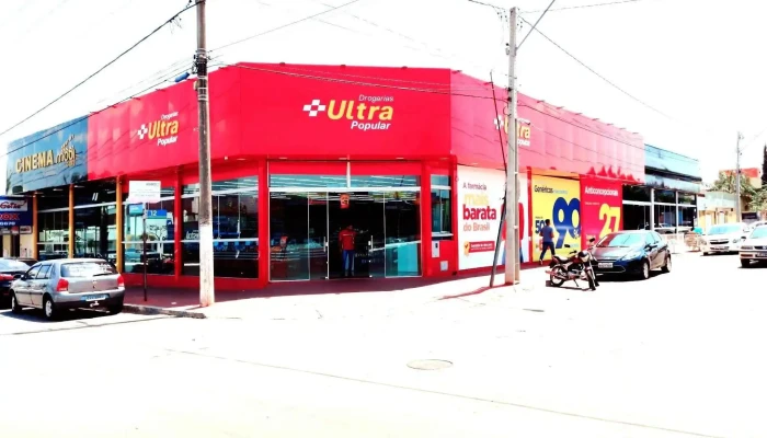 Drogarias Ultra Popular - R. 12 - Carrilho