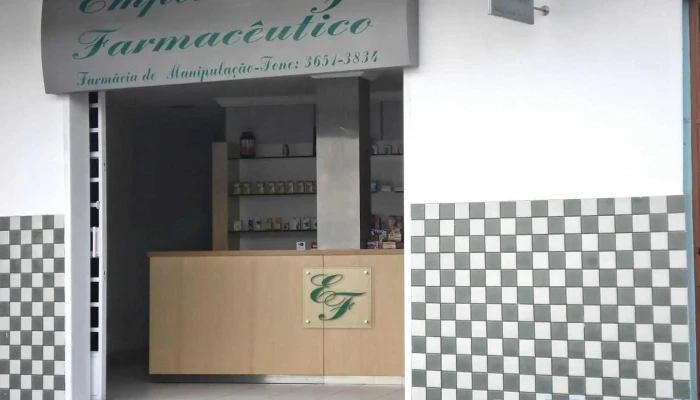 Emporio Farmaceutico  Farmacia De Manipulacao Do Proprietario - Caeté