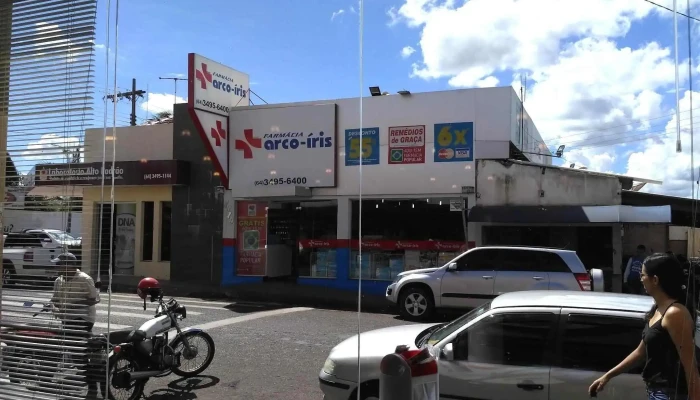 Farmácia Arco-Íris (Goiatuba) - Av. Pres. Vargas