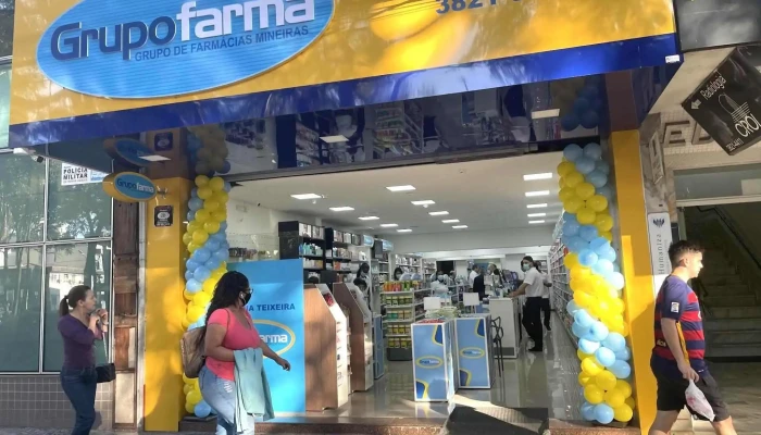 Farmacia E Drogaria Teixeira Loja 4   Praca Dr Augusto Silva Lavras   Mg Tudo - Lavras