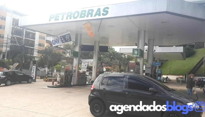 Posto Petrobras -  Posto De Abastecimento - Petrópolis