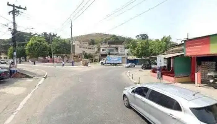 Rede De Drogarias Legitima Street View E 360deg - Queimados