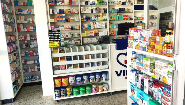 + Vida Drogaria - Qd. 17 - Lt. 01 Número 541 Bloco B - Centro